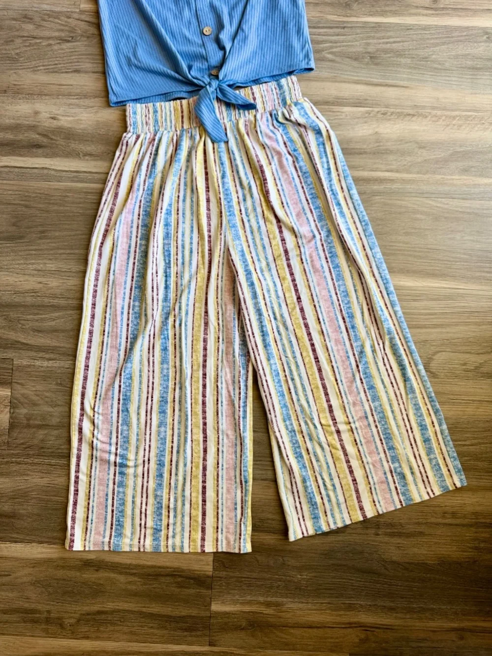 Coastal Casual Knitworks Blue Ribbed Tie Front Top & Stripe Wide Leg Pants Set‎